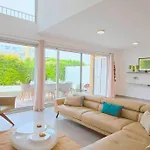 Segolene Design Vila *