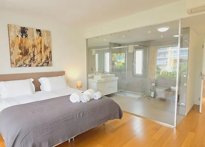 Segolene Design Villa