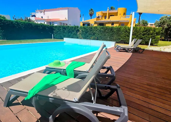 Segolene Design Willa